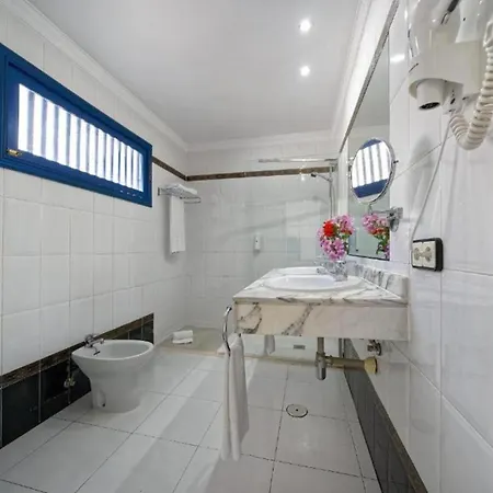 One Bedroom With A Pool, Near Playa Chica * 卡门港