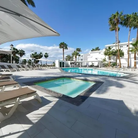 One Bedroom With A Pool, Near Playa Chica Daire Puerto del Carmen (Lanzarote)