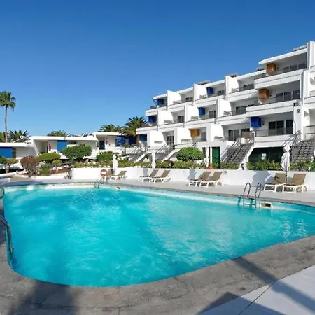 Daire One Bedroom With A Pool, Near Playa Chica Puerto del Carmen (Lanzarote)