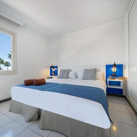 One Bedroom With A Pool, Near Playa Chica Puerto del Carmen (Lanzarote)